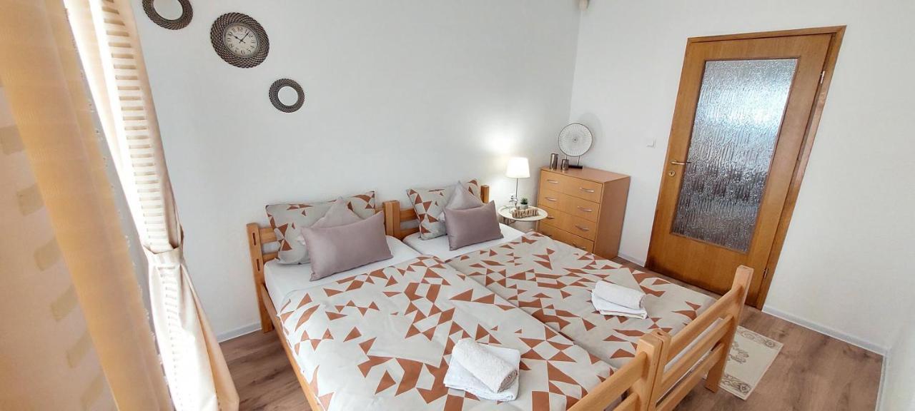 Mb Deluxe Apartment วิโซโค ภายนอก รูปภาพ