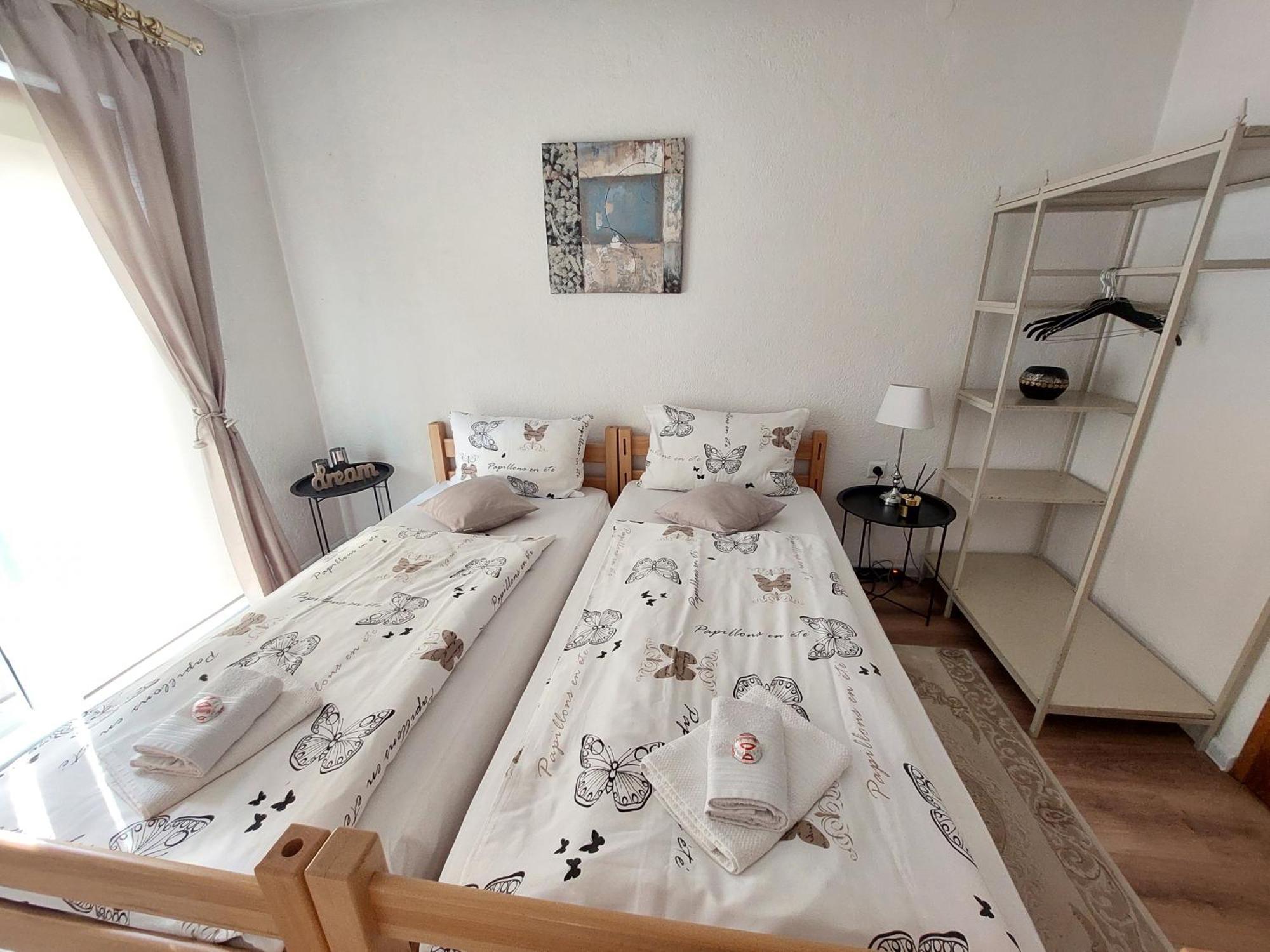 Mb Deluxe Apartment วิโซโค ภายนอก รูปภาพ
